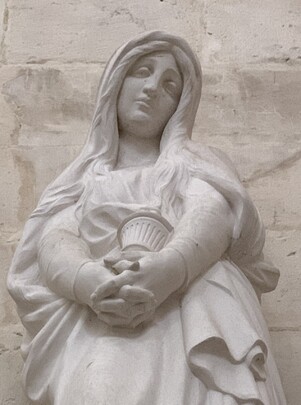 Statue Marie Madeleine vezelay.jpg